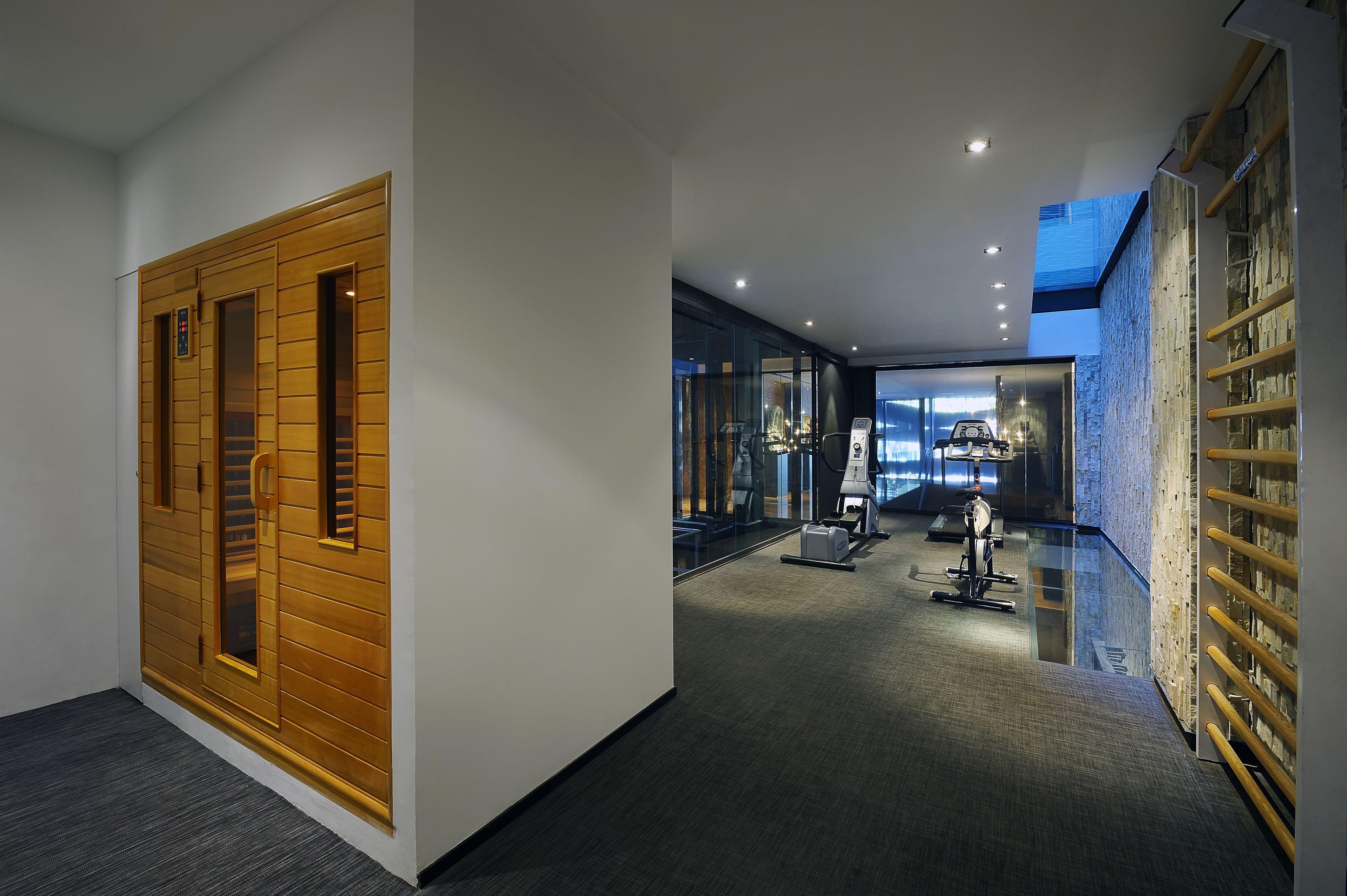 Suites Avenue — Photos 1